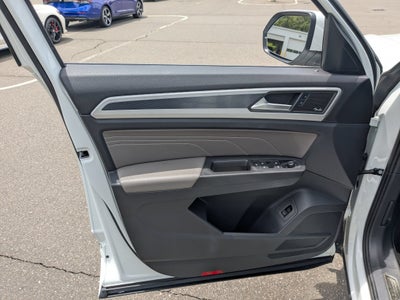 2022 Volkswagen Atlas 3.6L V6 SEL Premium R-Line