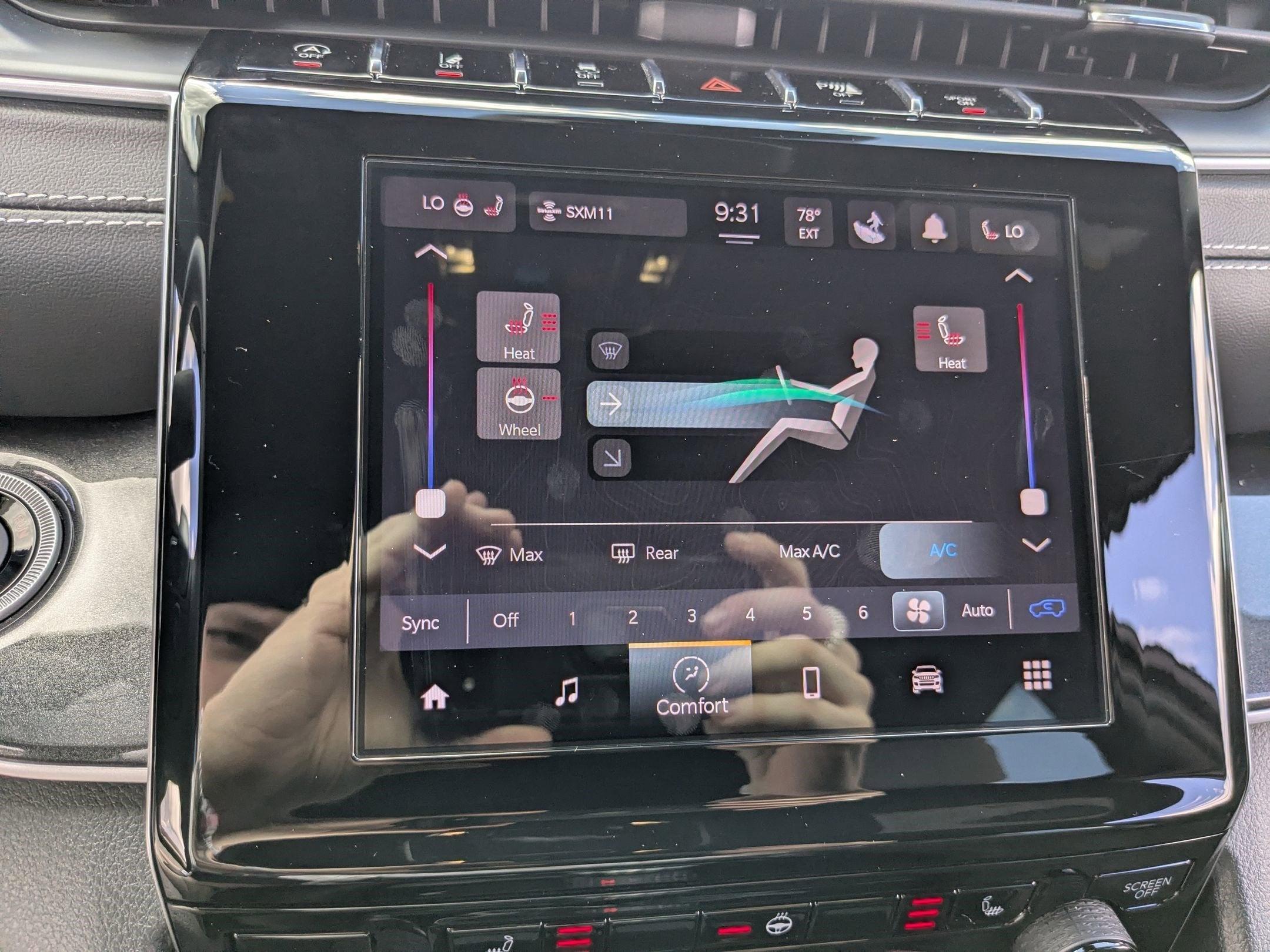 2023 Jeep Grand Cherokee Altitude 4x2