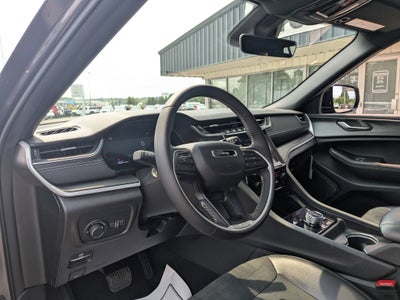 2025 Jeep Grand Cherokee L Altitude X 4x4