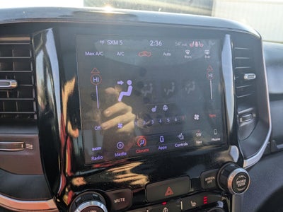 2019 RAM 1500 Big Horn/Lone Star Crew Cab 4x4 5'7' Box