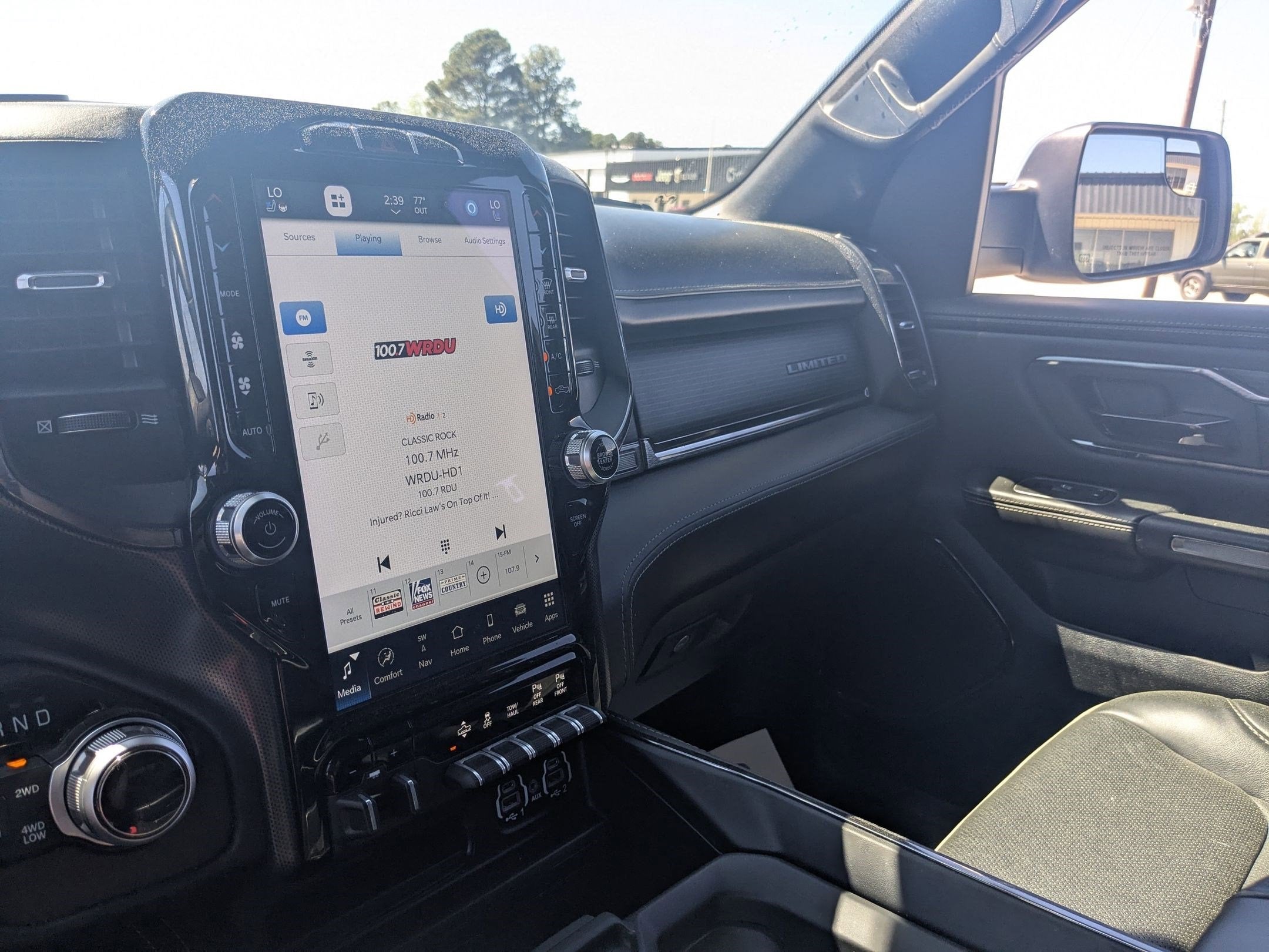 2022 RAM 1500 Limited Crew Cab 4x4 5'7' Box