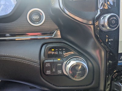 2022 RAM 1500 Limited Crew Cab 4x4 5'7' Box