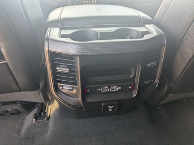 2022 RAM 1500 Limited Crew Cab 4x4 5'7' Box