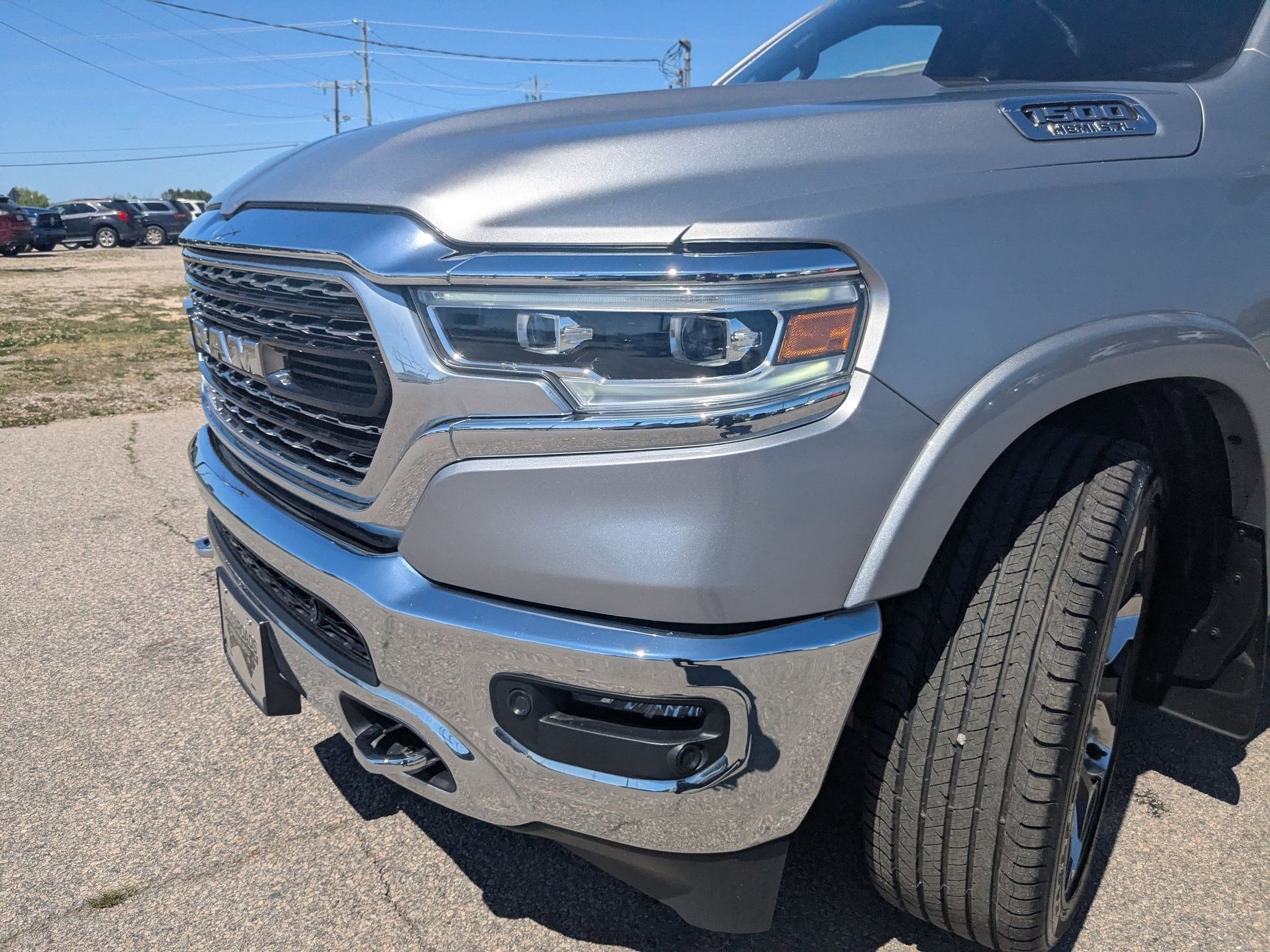 2022 RAM 1500 Limited Crew Cab 4x4 5'7' Box