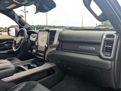 2022 RAM 1500 Laramie Crew Cab 4x4 5'7' Box