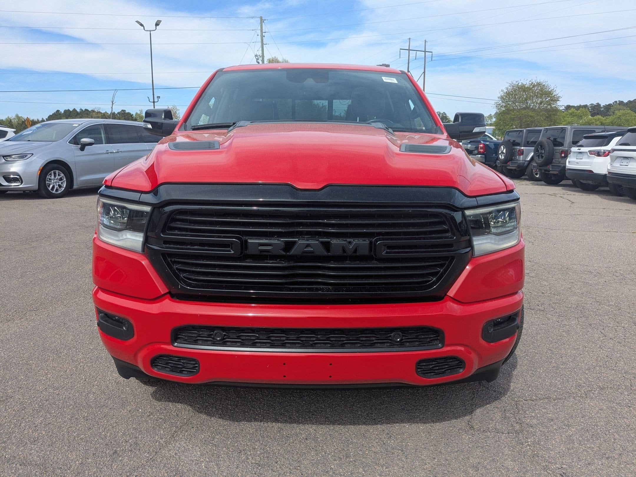 2022 RAM 1500 Laramie Crew Cab 4x4 6'4' Box