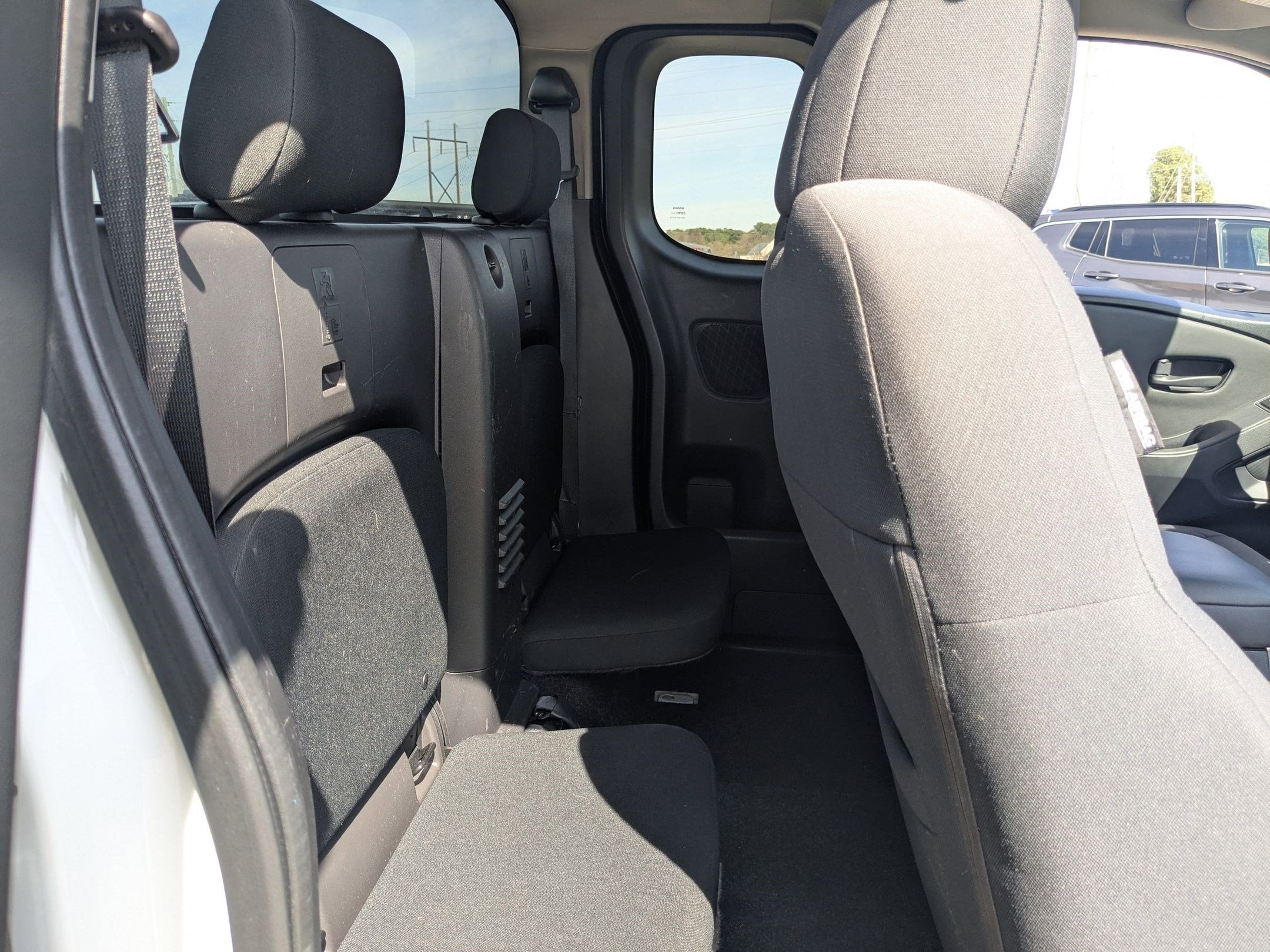 2022 Nissan Frontier King Cab S 4x4