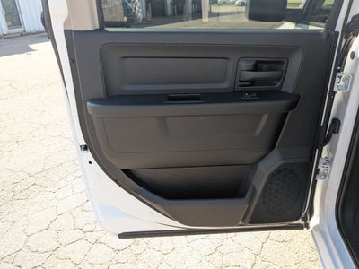 2020 RAM 1500 Classic Tradesman Crew Cab 4x2 5'7' Box
