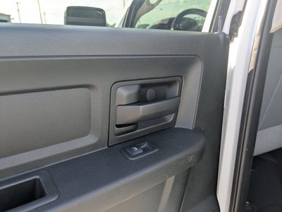 2020 RAM 1500 Classic Tradesman Crew Cab 4x2 5'7' Box