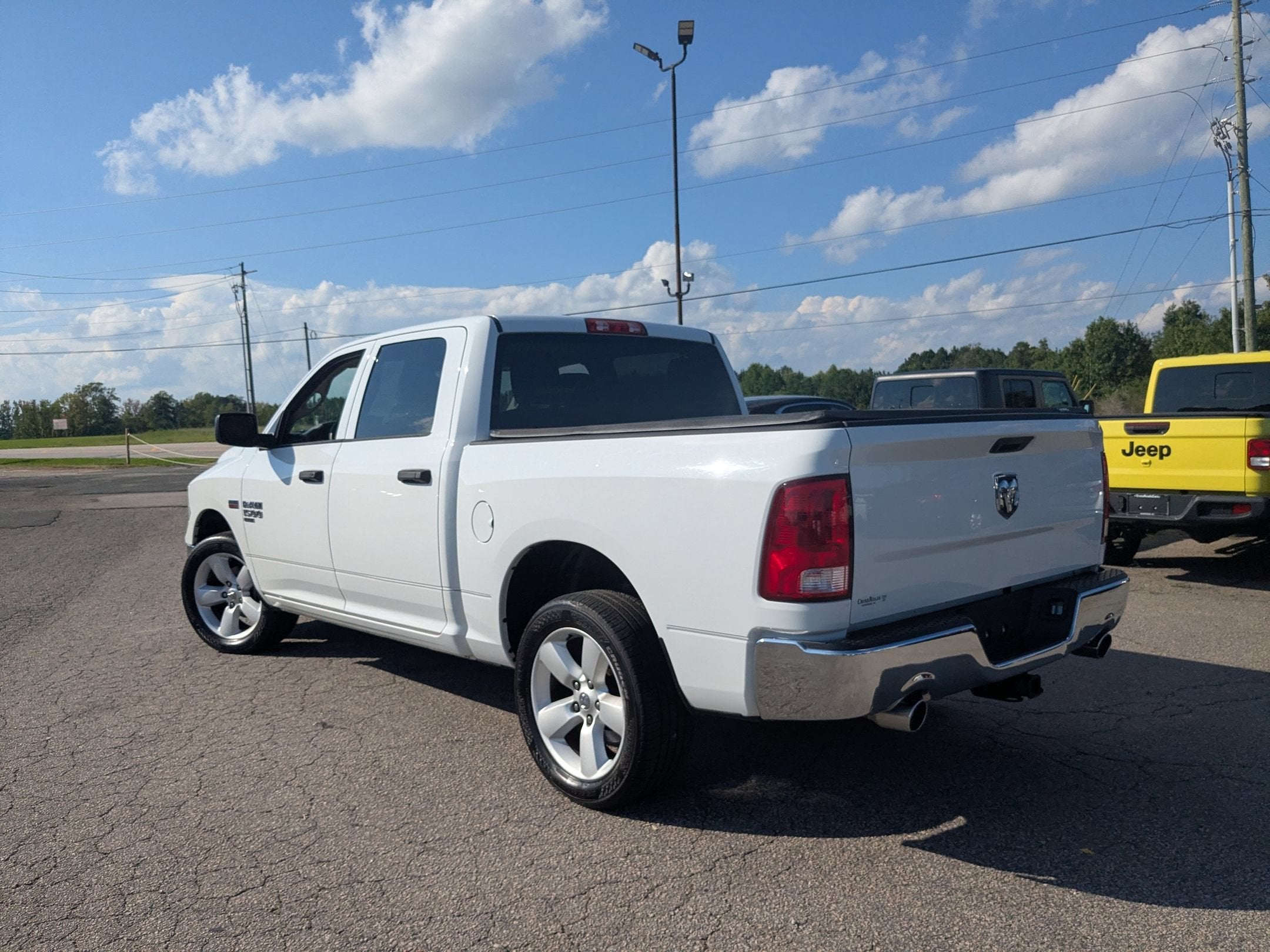 2020 RAM 1500 Classic Tradesman Crew Cab 4x2 5'7' Box