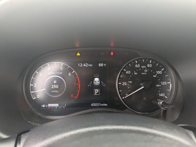 2024 Nissan Kicks SR Xtronic CVT
