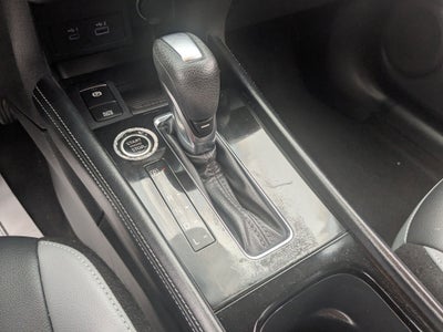 2024 Nissan Kicks SR Xtronic CVT