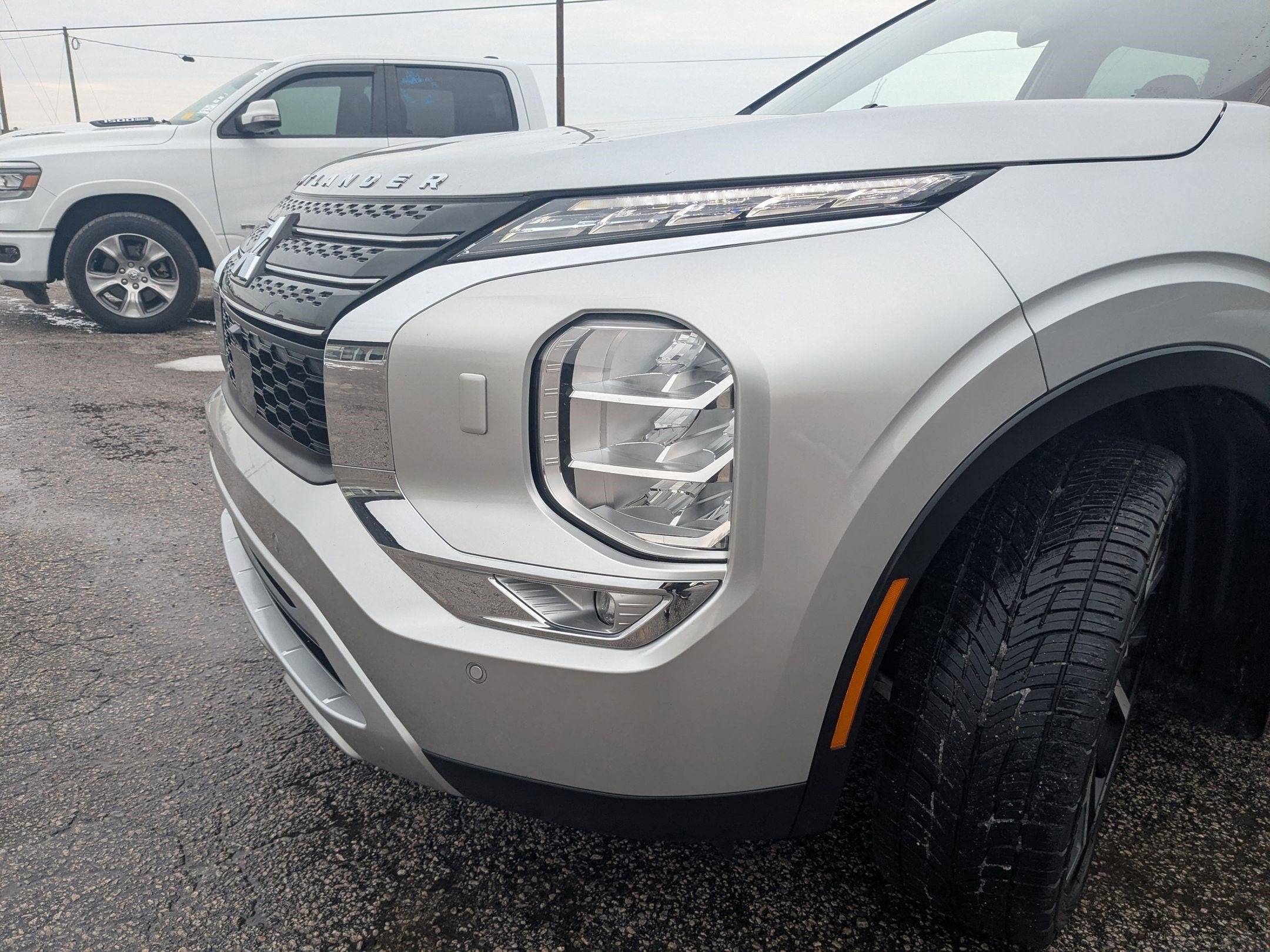 2023 Mitsubishi Outlander SE 2.5 S-AWC