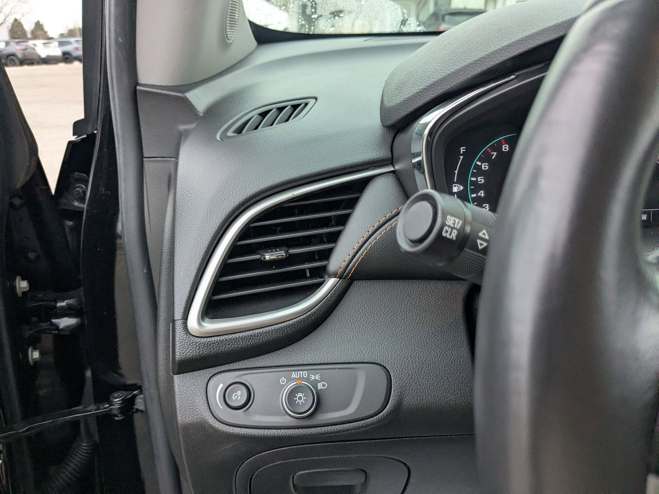 2022 Chevrolet Trax AWD LT