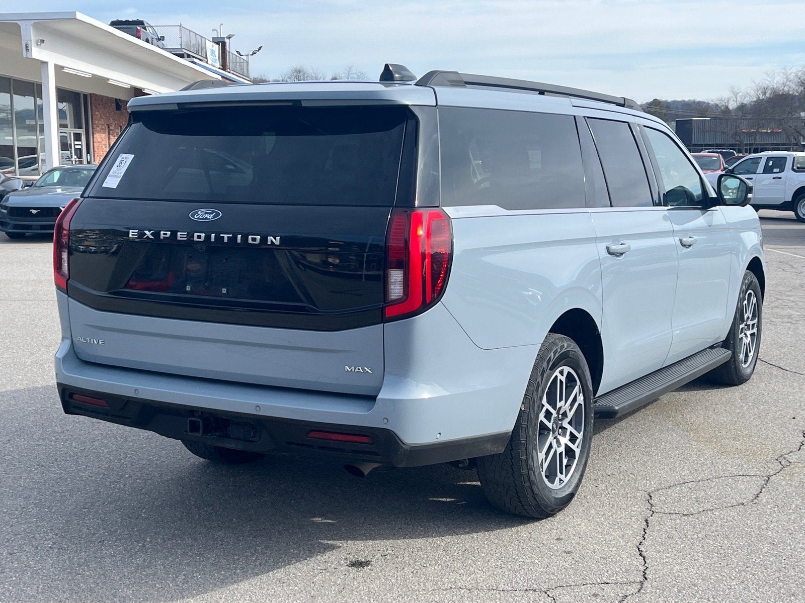 2025 Ford Expedition Max Active