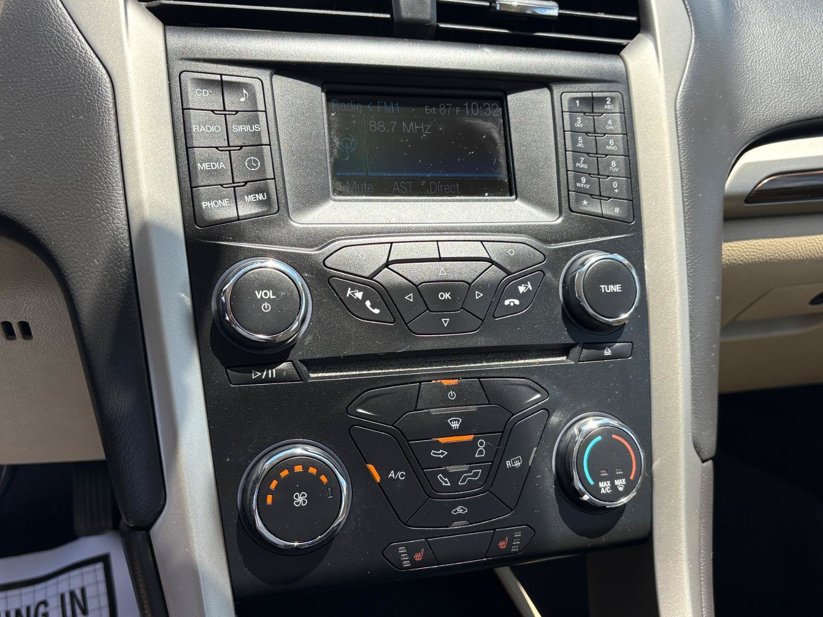 2013 Ford Fusion SE