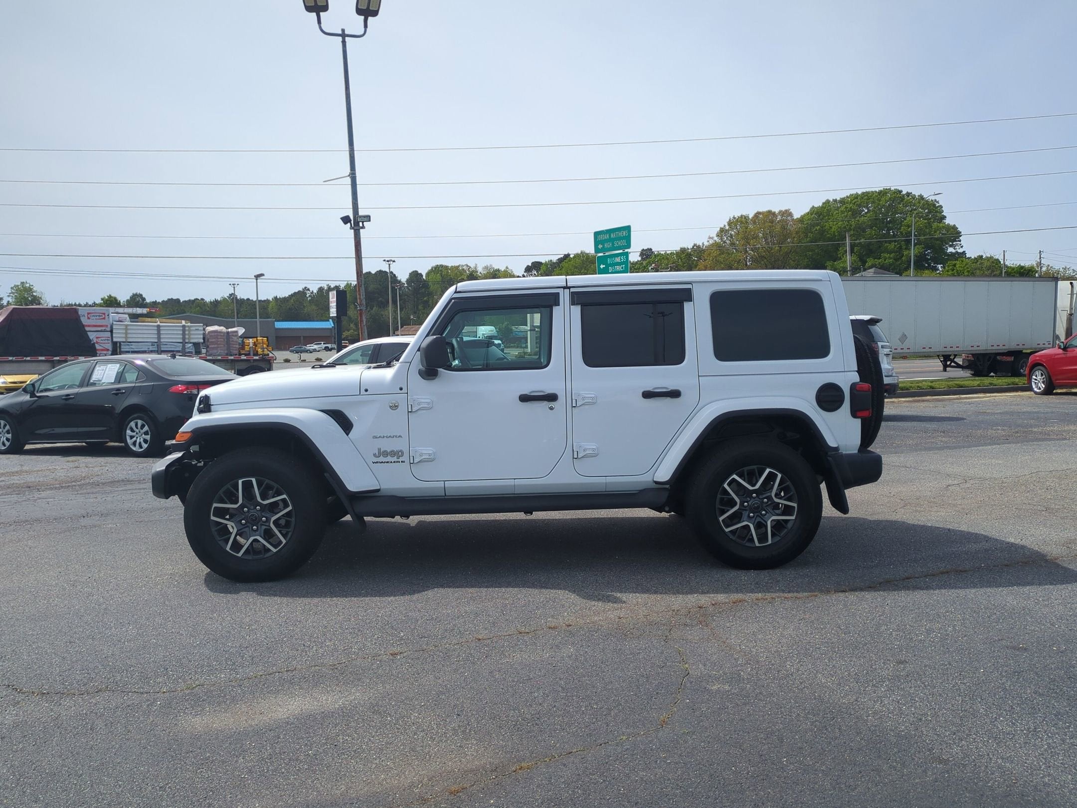 2024 Jeep Wrangler Sahara