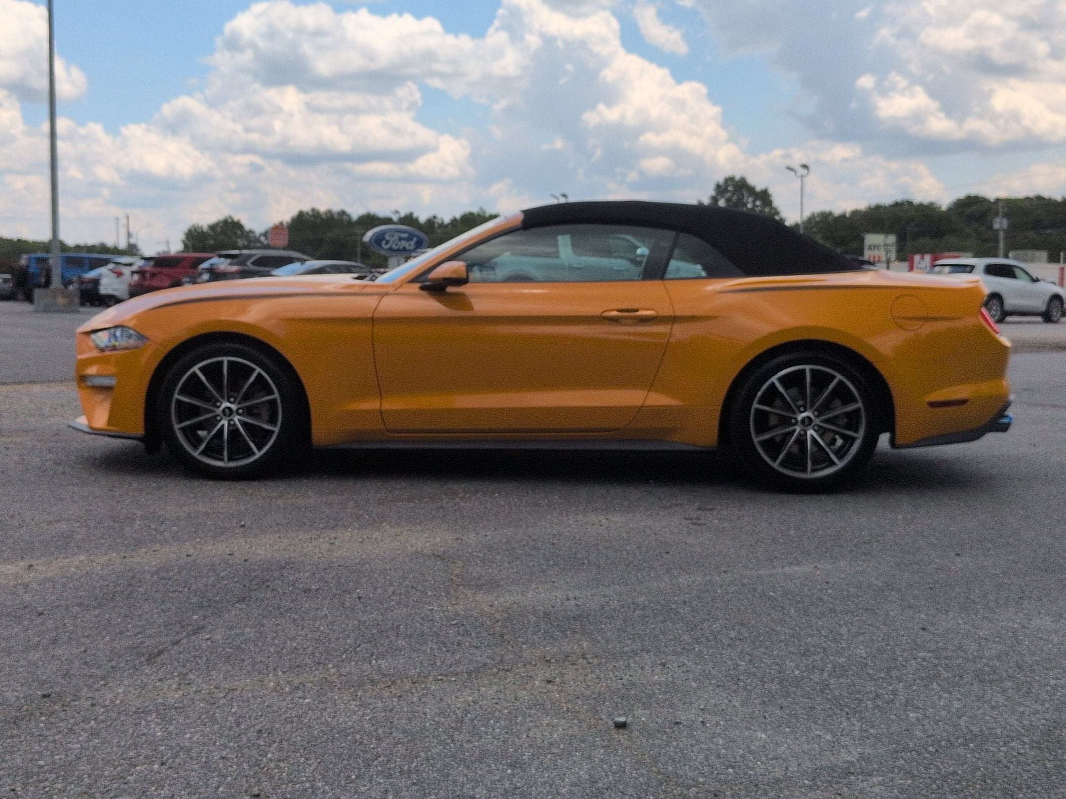 2019 Ford Mustang EcoBoost Premium