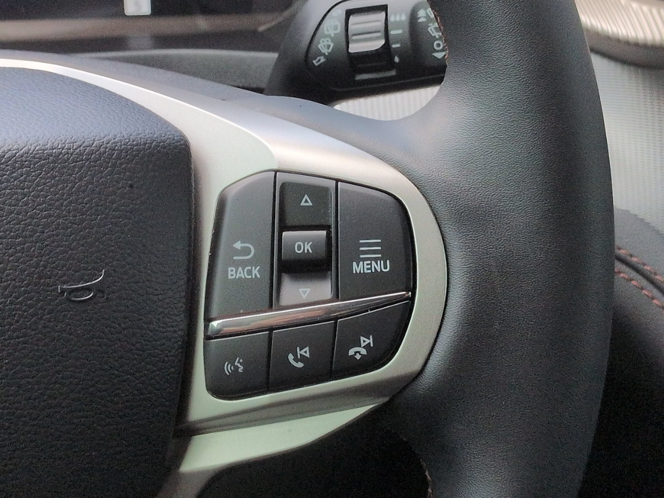 2026 Ford Explorer Active - Crossroads Courtesy Demo