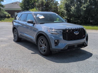 2025 Ford Explorer ST