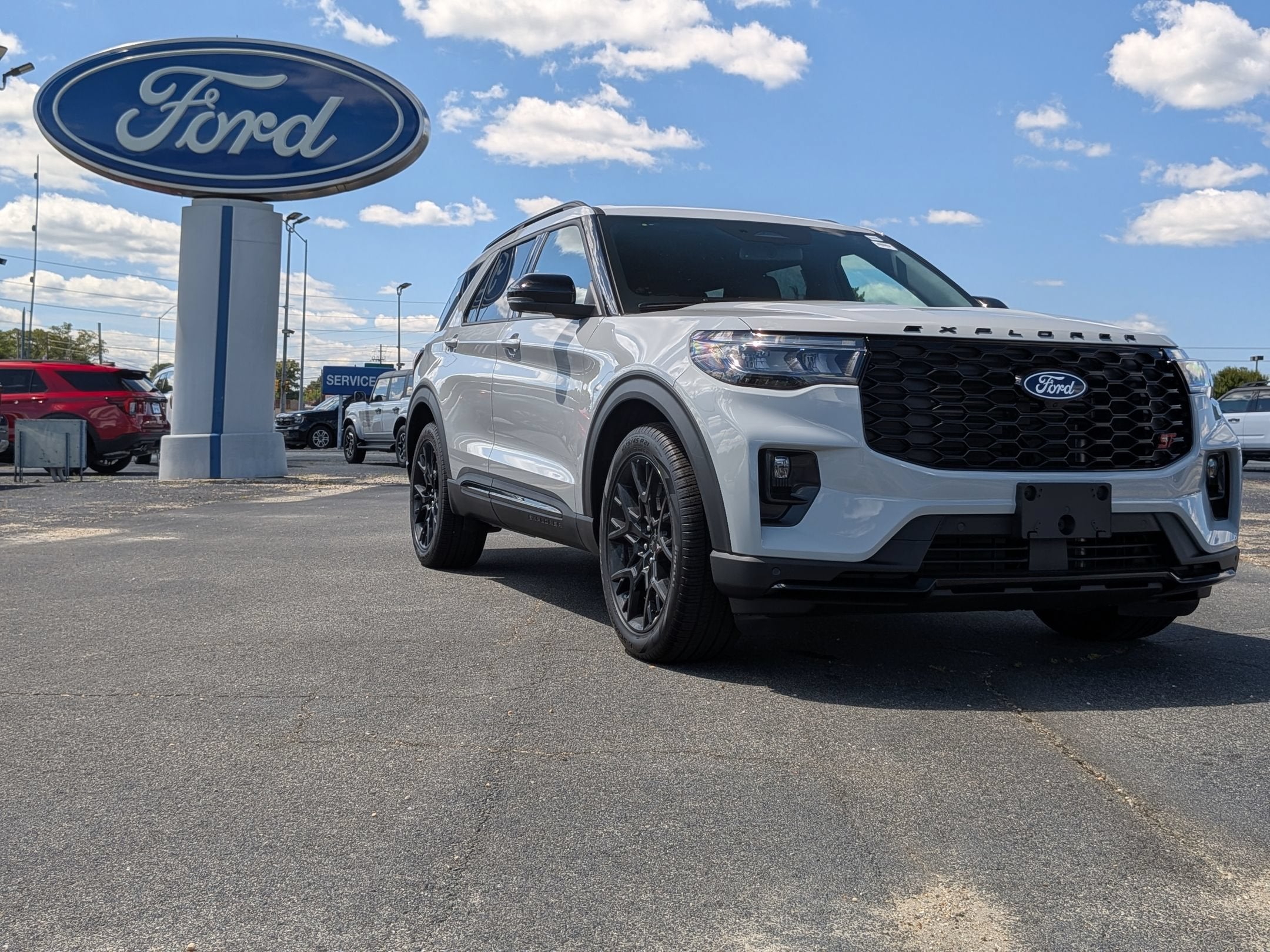 2027 Ford Explorer ST