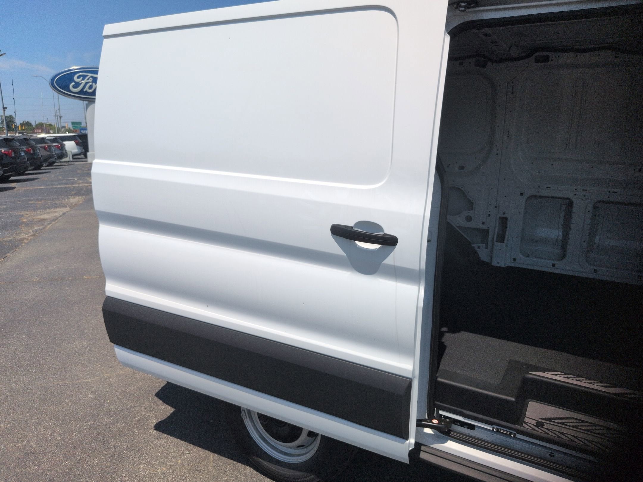 2025 Ford Transit Cargo Van Base