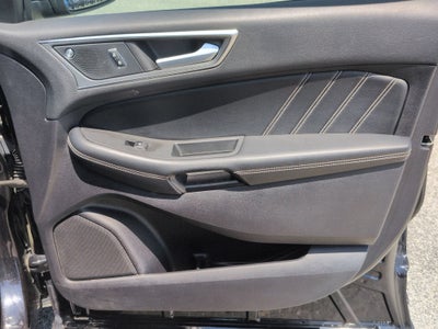 2021 Ford Edge ST