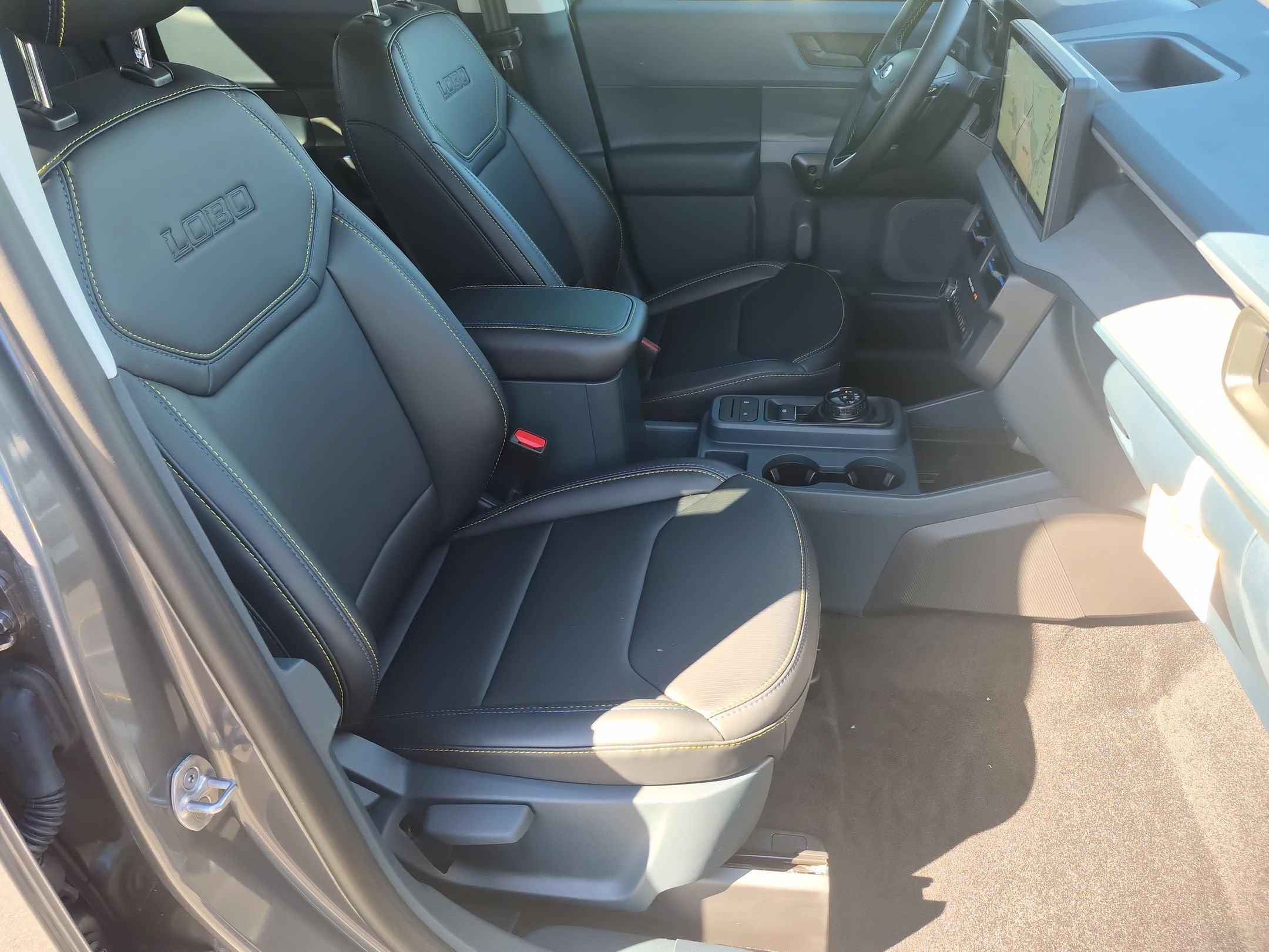 2026 Ford Maverick Lobo Standard