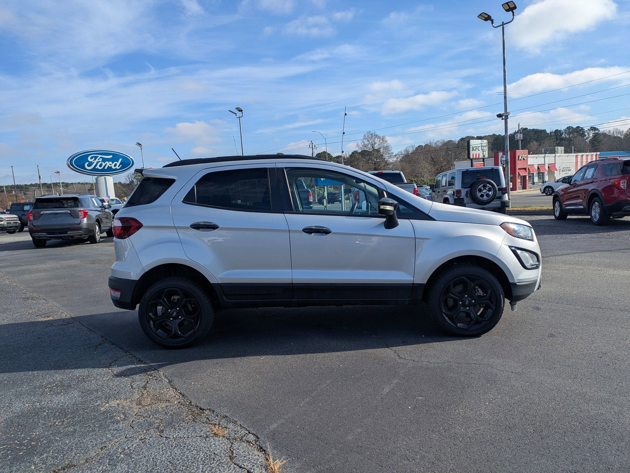 2022 Ford EcoSport SES