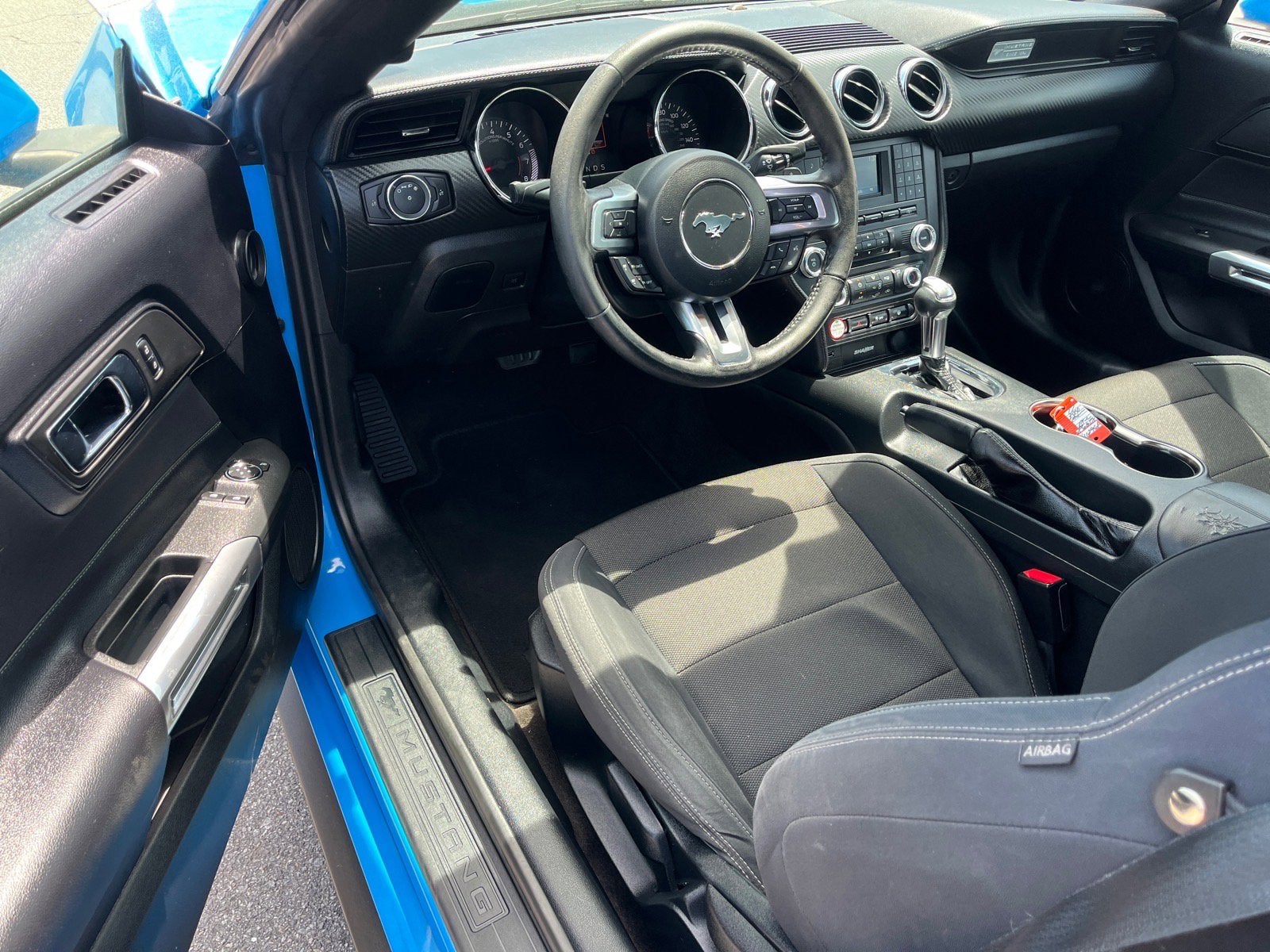 2017 Ford Mustang V6
