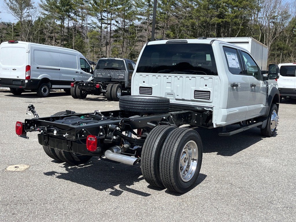2025 Ford Super Duty F-450 DRW XLT