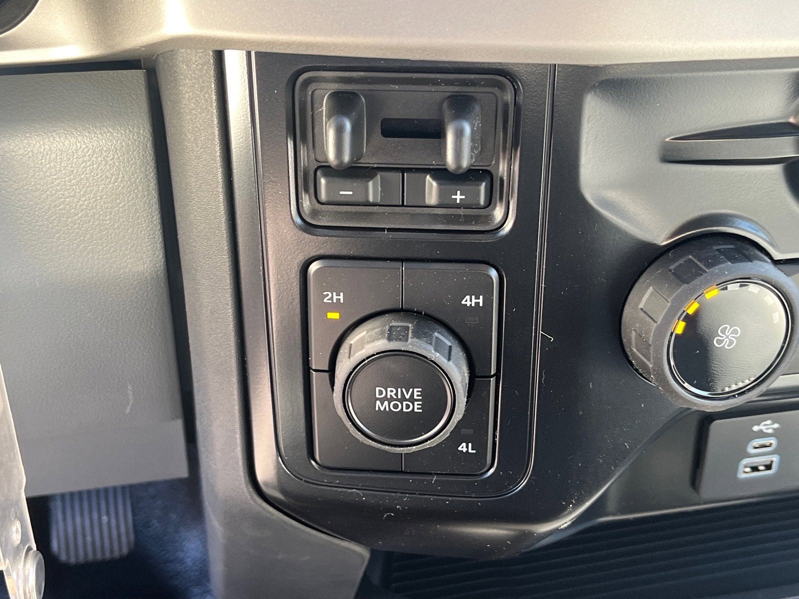 2026 Ford Super Duty F-350 DRW XL DRW