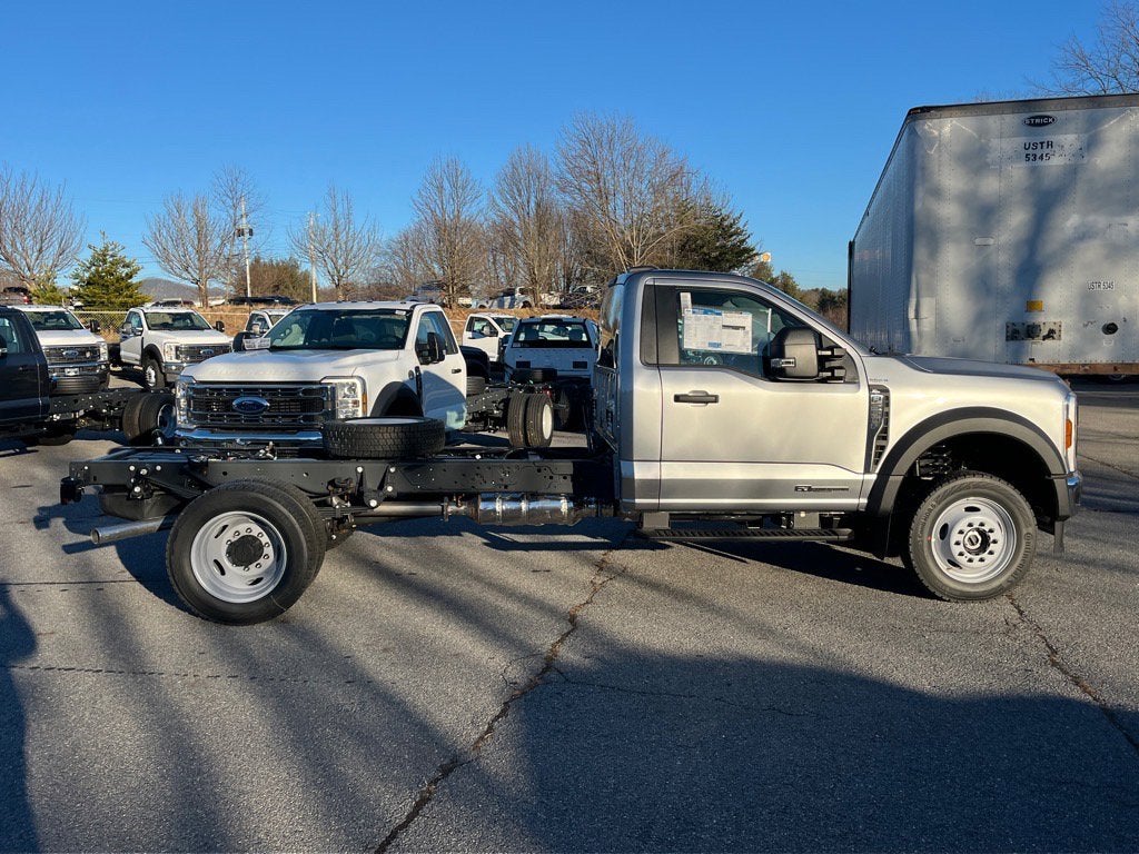 2026 Ford Super Duty F-550 DRW XL DRW