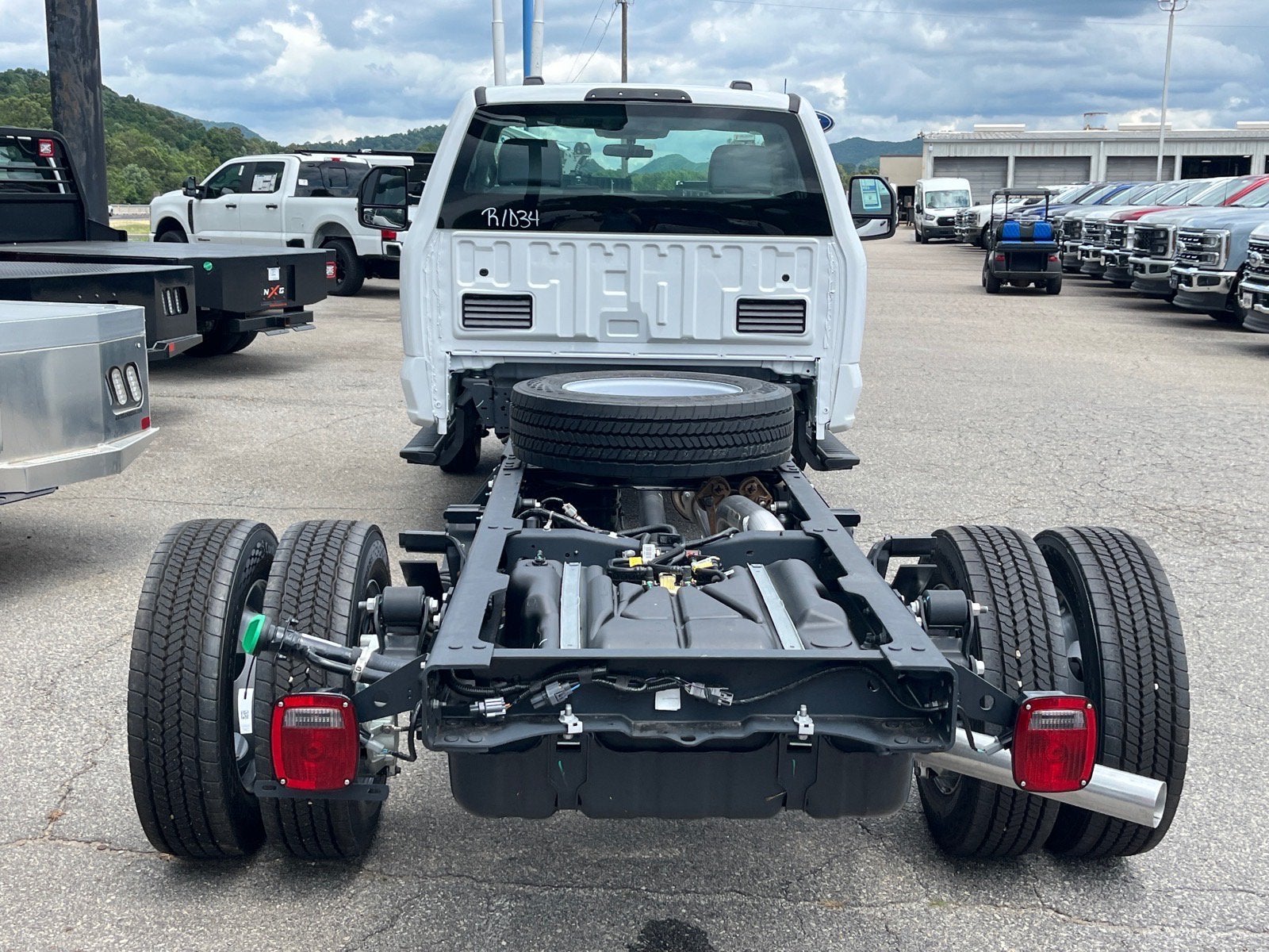 2026 Ford Super Duty F-550 DRW XL DRW
