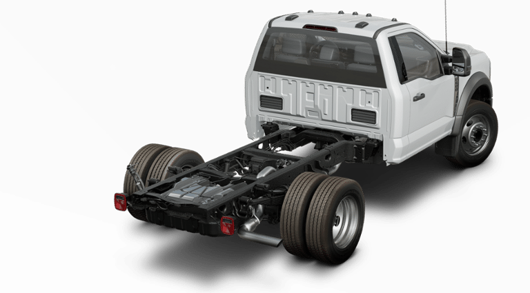2025 Ford Super Duty F-600 DRW XL
