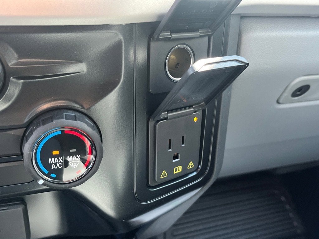 2026 Ford Super Duty F-600 DRW XL