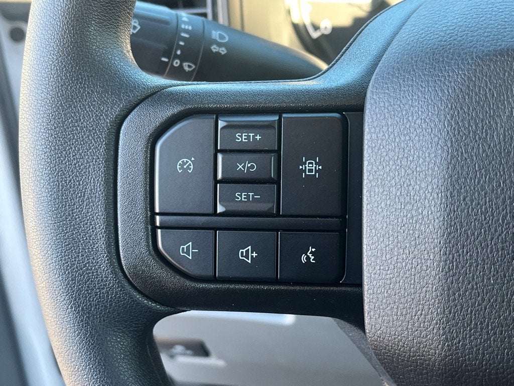 2026 Ford Super Duty F-600 DRW XL