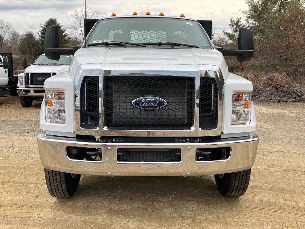 2025 Ford F-650SD Base