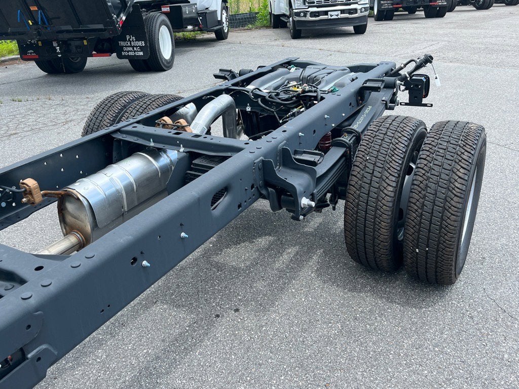 2025 Ford Super Duty F-350 DRW XL DRW