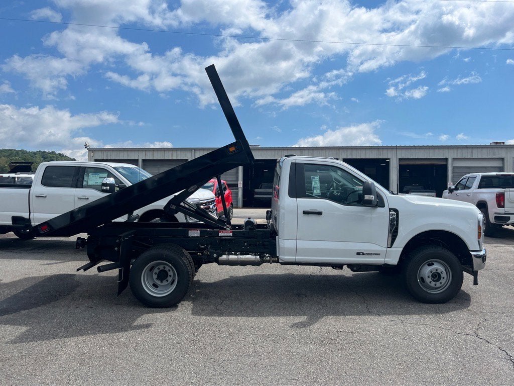 2025 Ford Super Duty F-350 DRW XL DRW