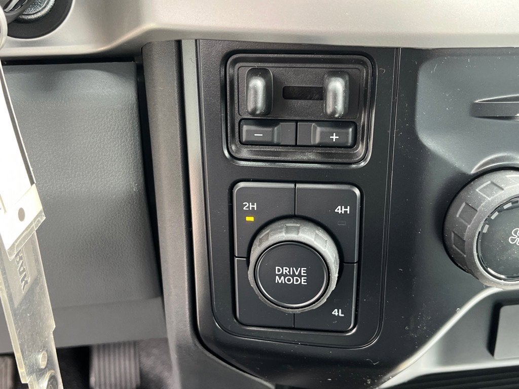 2025 Ford Super Duty F-350 DRW XL