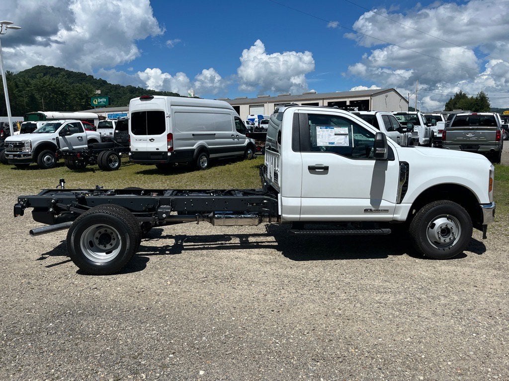 2025 Ford Super Duty F-350 DRW XL DRW