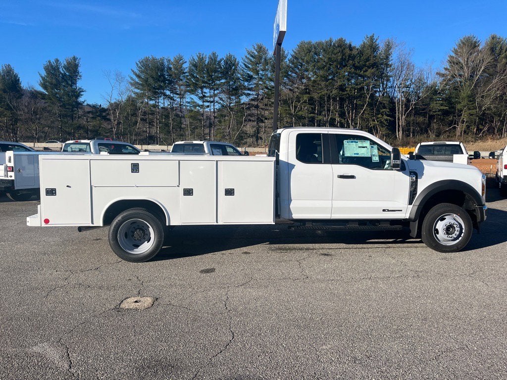 2026 Ford Super Duty F-550 DRW XL DRW