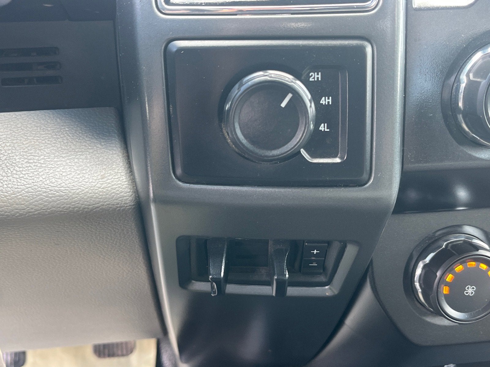 2020 Ford Super Duty F-450 DRW XLT DRW