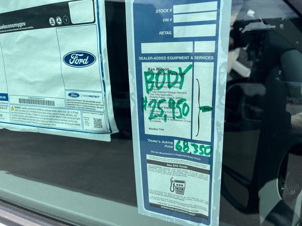 2025 Ford E-Series Cutaway Base Cutaway