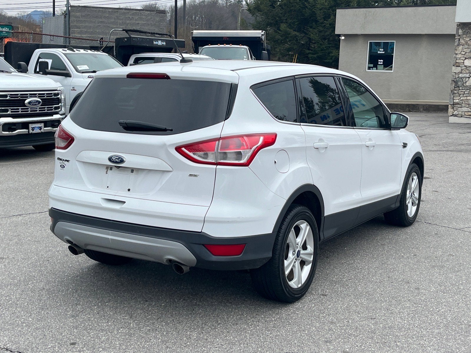 2016 Ford Escape SE