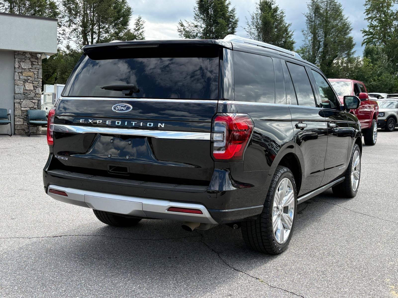 2023 Ford Expedition Platinum