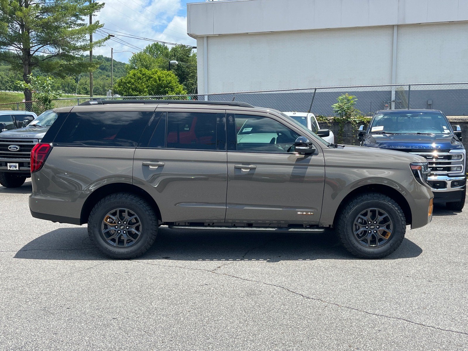 2026 Ford Expedition Tremor