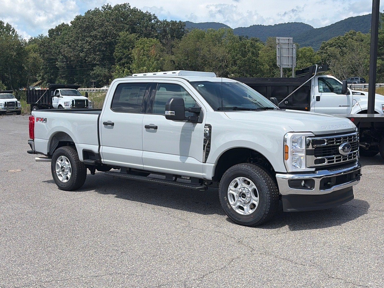 2026 Ford Super Duty F-250 SRW XLT
