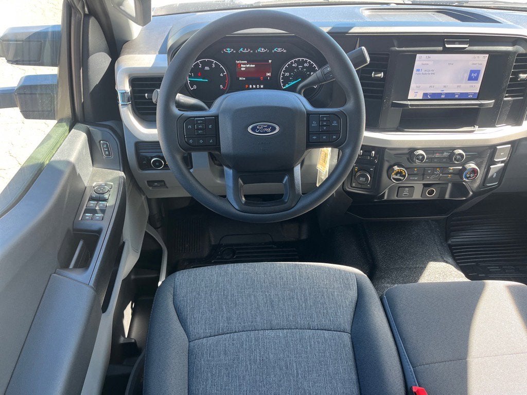 2025 Ford Super Duty F-250 SRW XL